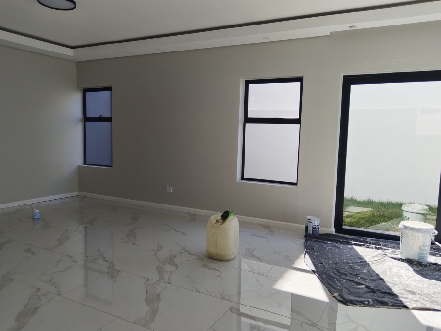 4 Bedroom Property for Sale in Sandown Western Cape